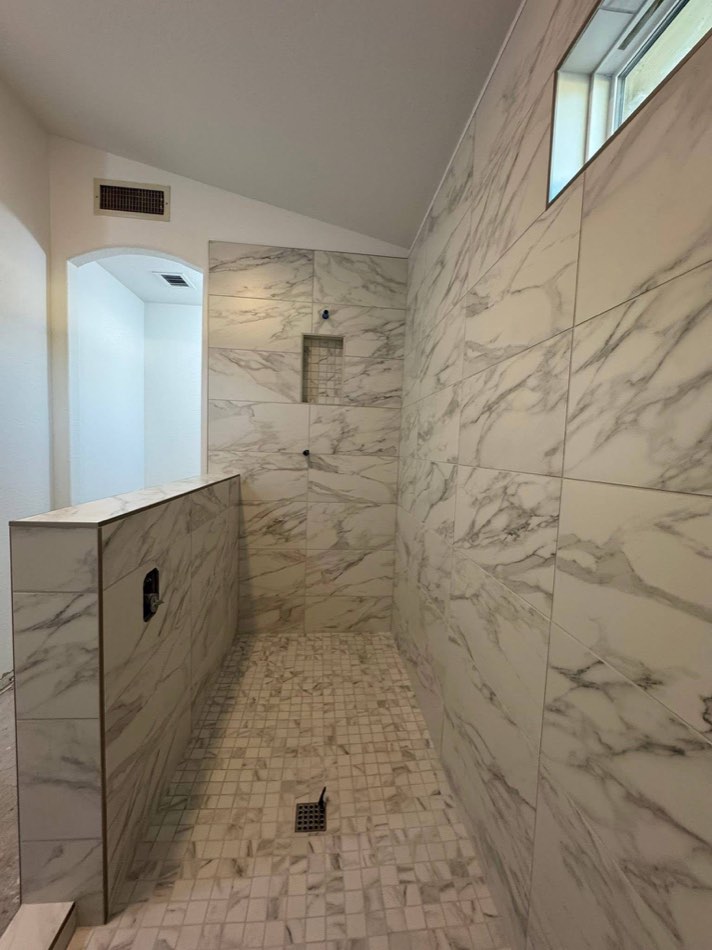 10 / Vanity + tile · Finishing