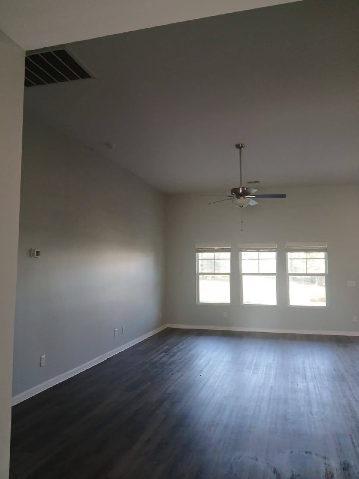 15 / Interior · Empty repaint